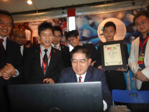 Organizing Chairman of Speed Typing Contest MBR Fastest Typist in Malaysia
