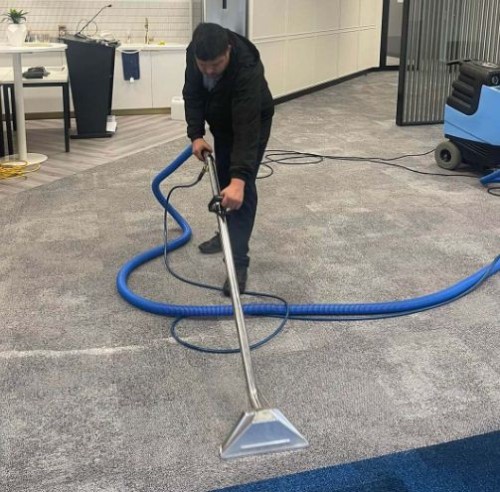 Our Experienced Cleaning Team Use Eco-Friendly Cleaning Solutions To Remove Dirt, Stains, And Allergens From Your Carpets.

https://www.comprehensivecleaningservices.au/carpet-cleaning/