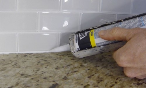 At Tile Regrouting you can find the best service and fair price. Our services include Tile Regrouting and Repairs, Shower Screens and Leaking repairs!

https://tileregrouting.com.au/services/